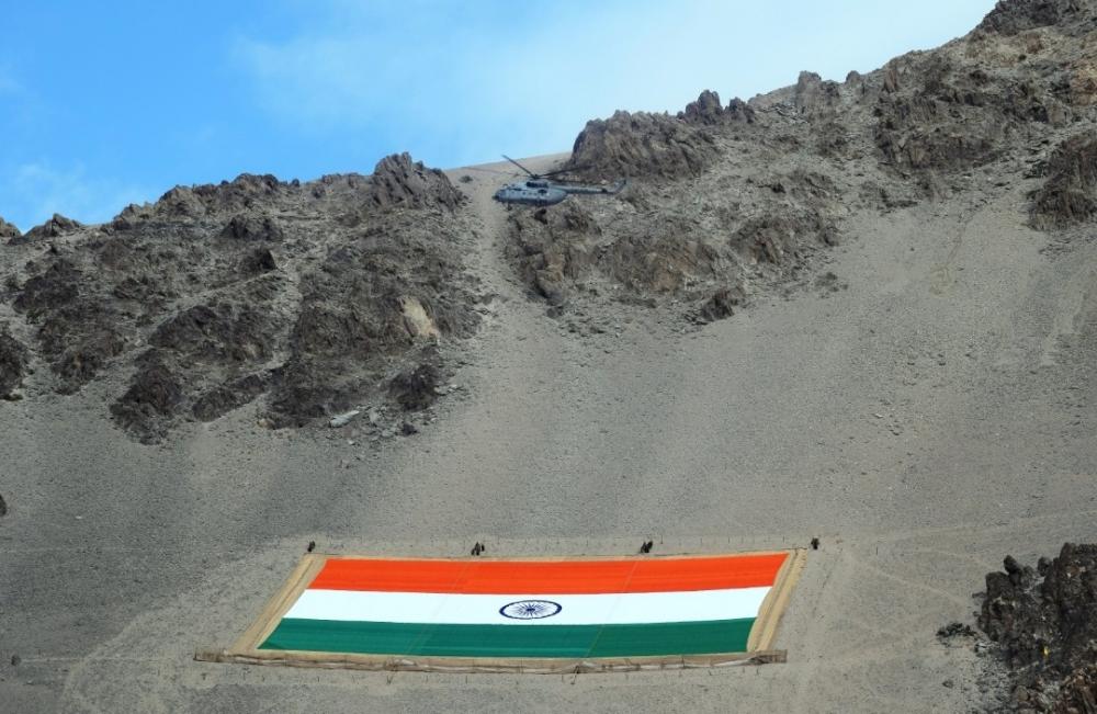 The Weekend Leader - Monumental national flag unfurled in Leh